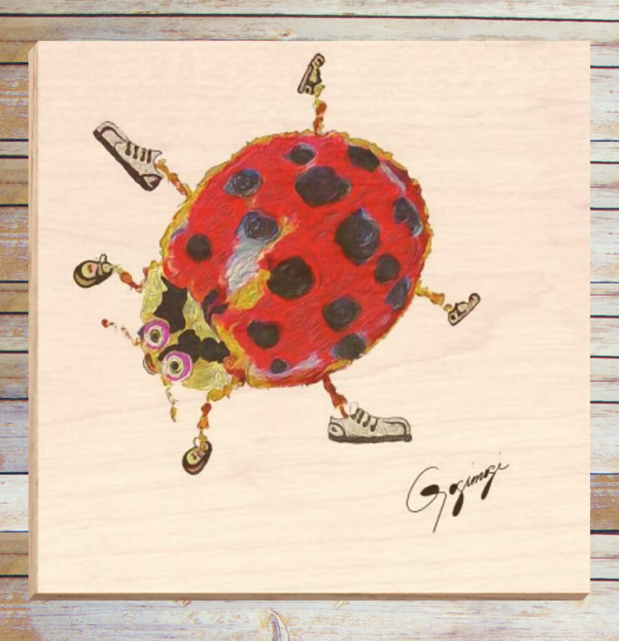 Gogimogi-Wall-Art-Ladybug-on-Birchwood