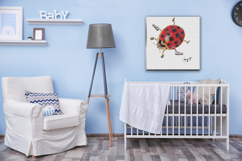 Gogimogi-Wall-Art-Ladybug-on-Canvas-in-Nursery